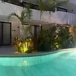 Getaway With Jacuzzi & Pools * Tulum