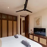 Stylish 2br Jungle Retreat With Plunge Pool & Rooftop Apartamento