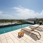 Apartment Elegant 1br Modern Near Chedraui