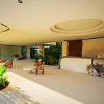 Getaway With Jacuzzi & Pools Apartamento Tulum