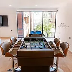 Ph 3br Jacuzzi Club Pass *
