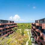 Amira - Stylish Penthouse With Rooftop Pool & Sea Horizon *