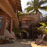 La Del Sol Boutique