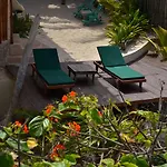 La Del Sol Boutique Hotel 3*