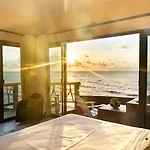 Hotel La Del Sol Boutique 3*