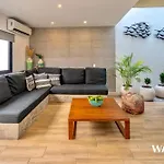Villa Exclusive 3-bedroom House With A Large Roof Terrace And Private Pool *
