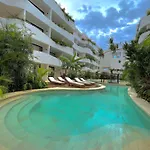 Getaway With Jacuzzi & Pools Tulum