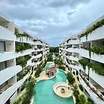 Tulum Getaway With Jacuzzi & Pools