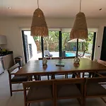 Luxury 4 Bedroom With Private Pool *