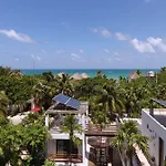 Tuup Jungle Apartahotel 3*