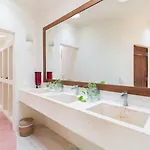 Hotel Holistika