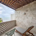 Hotel Alea