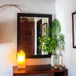 Casa Violeta Hotel 3*