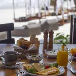 Amigos Boutique 4*