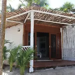 Amigos Boutique 4*