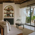 Hotel Casa Gitano 4*