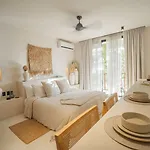 Namas Apartahotel Tulum