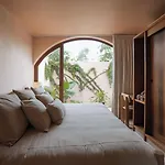 Babel Aparthotel 3*