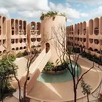 Babel Apartahotel