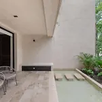 Artra, Modern Comfort With Pool Views