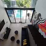 Miami Villa *