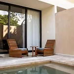 Peregrina 102a 2br Luxury Apartment Tulum