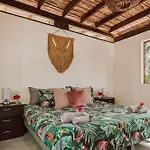 Casa Arkaana Eco Retreat Hotel
