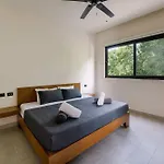 6br Luxury Perla With 2 Pools & Game Villa *