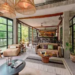 Art House - A Living Work Of Art *