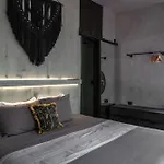 Villa Casa Tira - Your Luxury Jungle Mansion In *