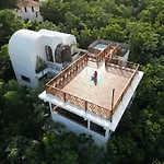 Villa Casa Tira - Your Luxury Jungle Mansion In Tulum