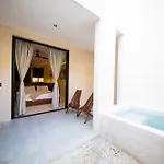 Apartahotel Tierra - Pool & Roof Panoramic