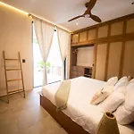 Apartahotel Tierra - Pool & Roof Panoramic 3*