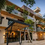 Modern 2 Bedroom 2 Bathroom Apartment In Tulum