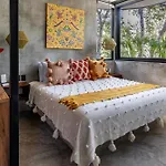 Villa Luxury 4br Eco 10ppl Outdoor Pizza Oven - Private Pool & Jacuzzi