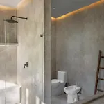 Luxury 4br Eco 10ppl Outdoor Pizza Oven - Private Pool & Jacuzzi Villa *