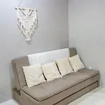 Jungle Ph Private Rooftop & Plunge Pool Ac Wifi *