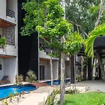 Jungle Ph Private Rooftop & Plunge Pool Ac Wifi Apartamento *