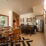 Chic 4Br Villa With Private Pool In Holistika Tulum