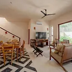 Chic 4Br Villa With Private Pool In Holistika Tulum