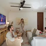 Seremonia 3br With Private Pool & Jacuzzi