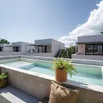 Seremonia 3br With Private Pool & Jacuzzi