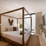 Seremonia 3br With Private Pool & Jacuzzi *