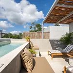 Seremonia 3br With Private Pool & Jacuzzi