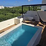 Luxury 2 Bd Roof Private Pool - Jungle View *