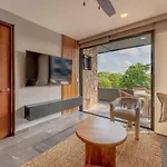 Apartamento Paramar Black, Style In Zama *