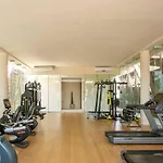 Elegante Estudio En Ophelia