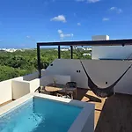 Luxury 2 Bd Roof Private Pool - Jungle View