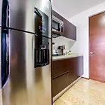 Menesse Apartments