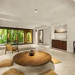 Tree House Tulum - Beach Access - Villa